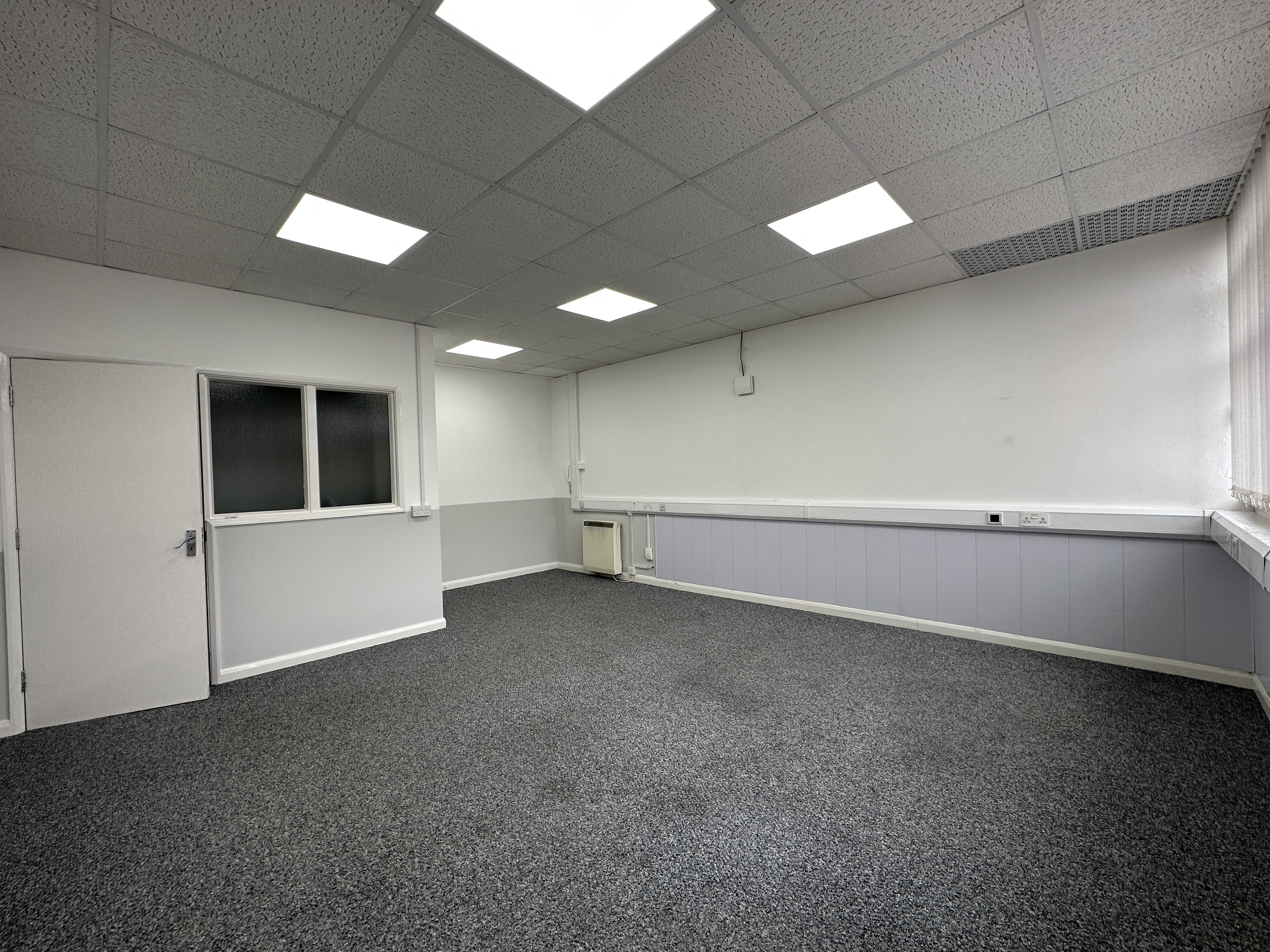 Office in Newton Abbot - photo 3